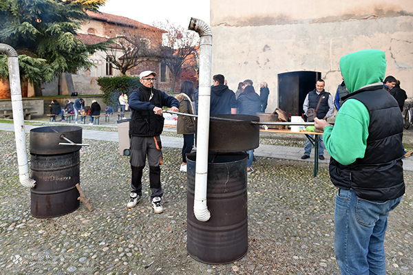 Castagnata in Piazza.